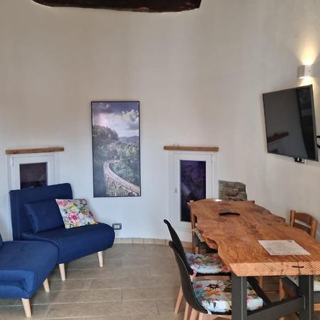 Il Rustico Villa Maccagno Exteriör bild